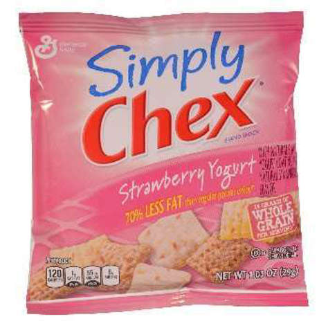 Picture of Simply Chex Strawberry Yogurt Snack Mix, Whole Grain, 1.03 Oz Package, 60/Case